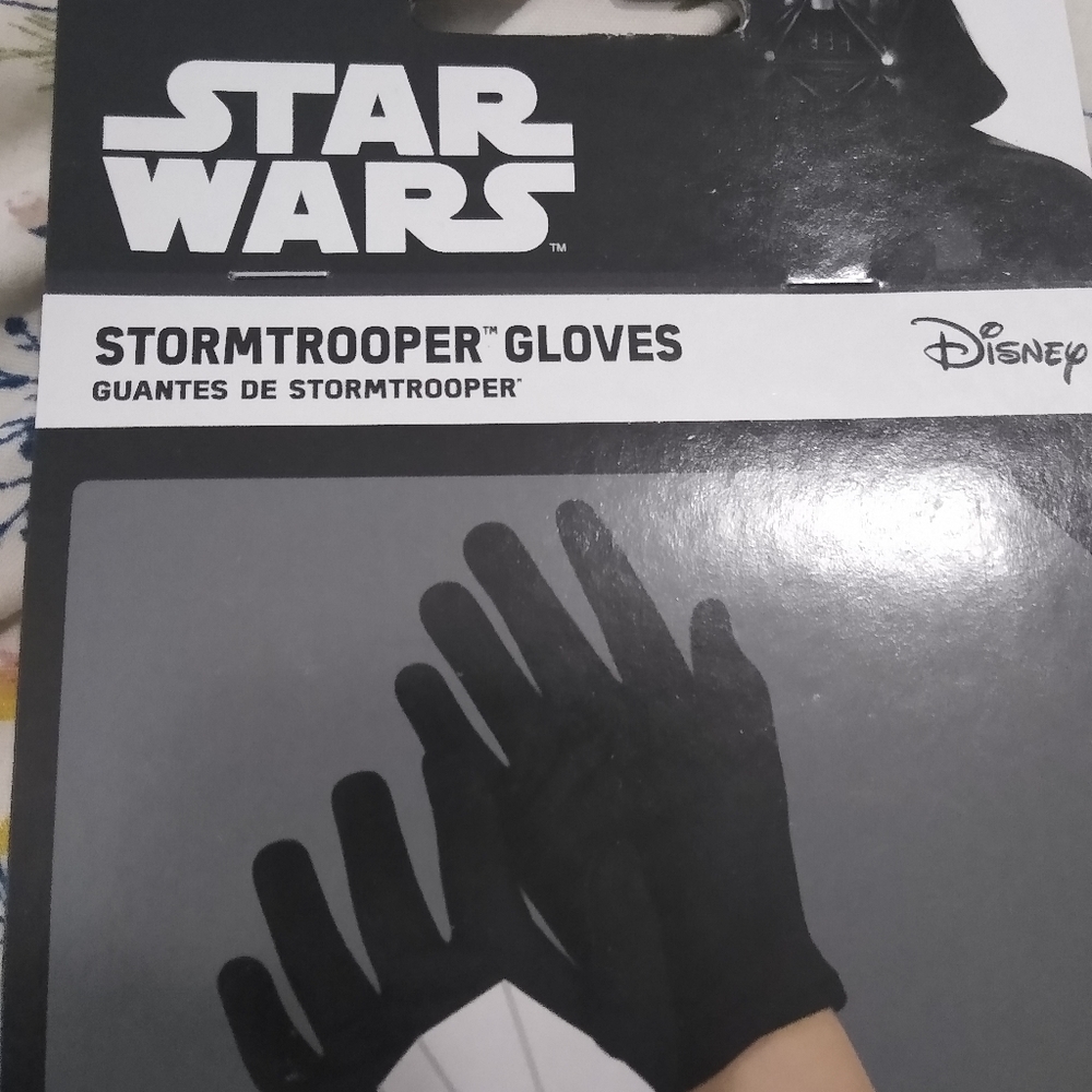 Stormtrooper gloves